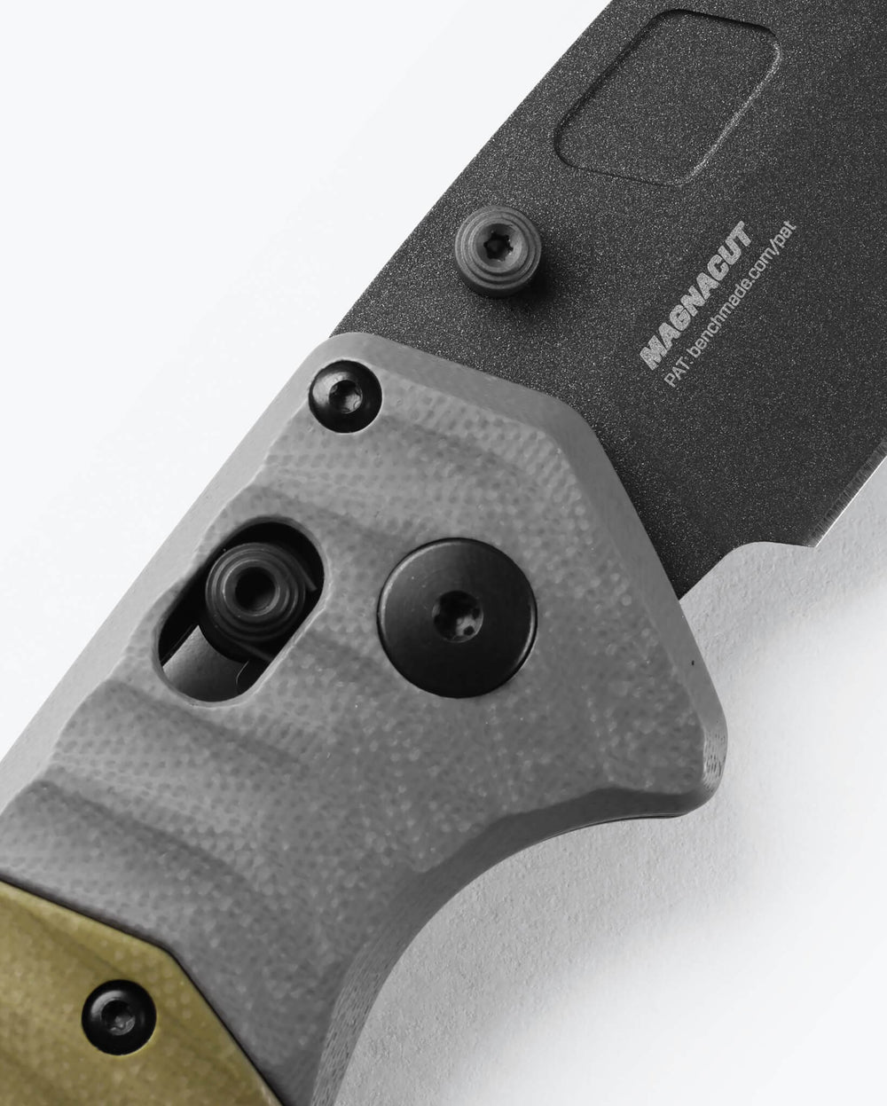 Seventh product image showing a close up of knife