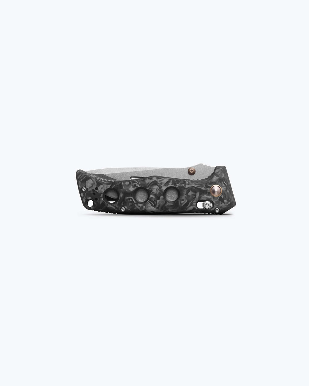 Fifth product image showing the Afront of knife closed