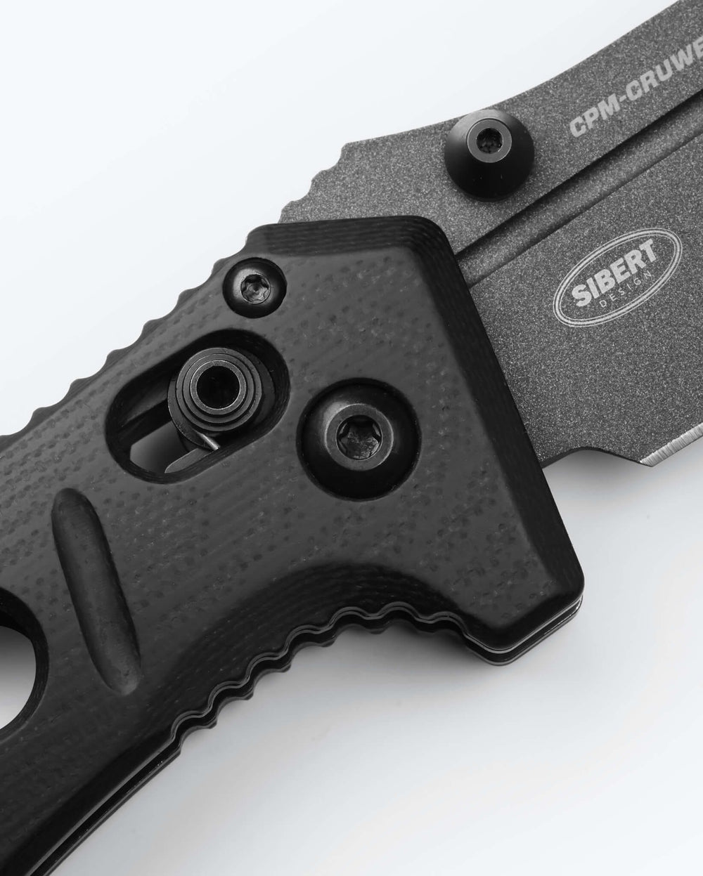 Seventh product image showing a close up of knife