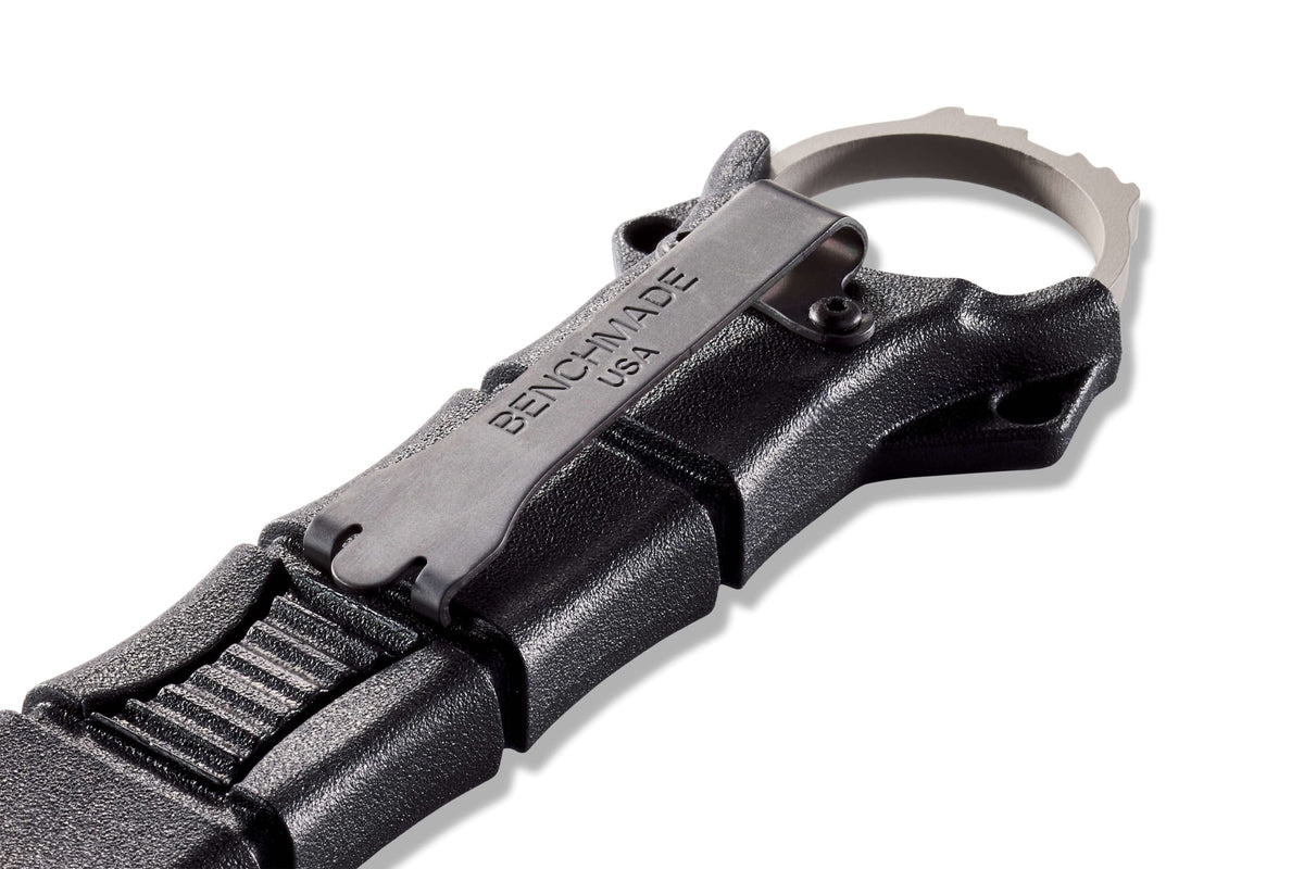 Seventh product image showing a close up of knife