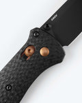 Seventh product image showing a close up of knife