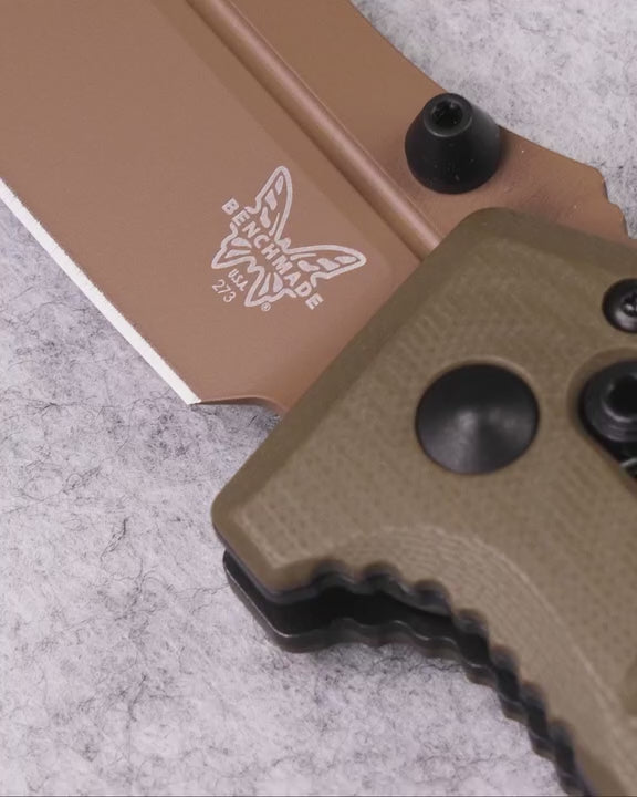 Product video showcasing knife features