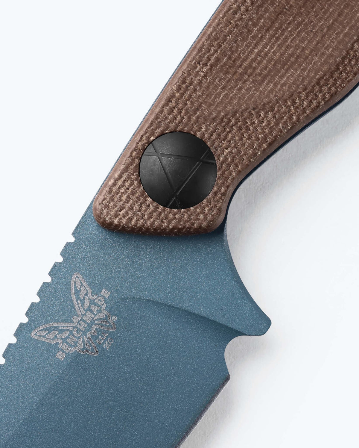 Seventh product image showing a close up of knife