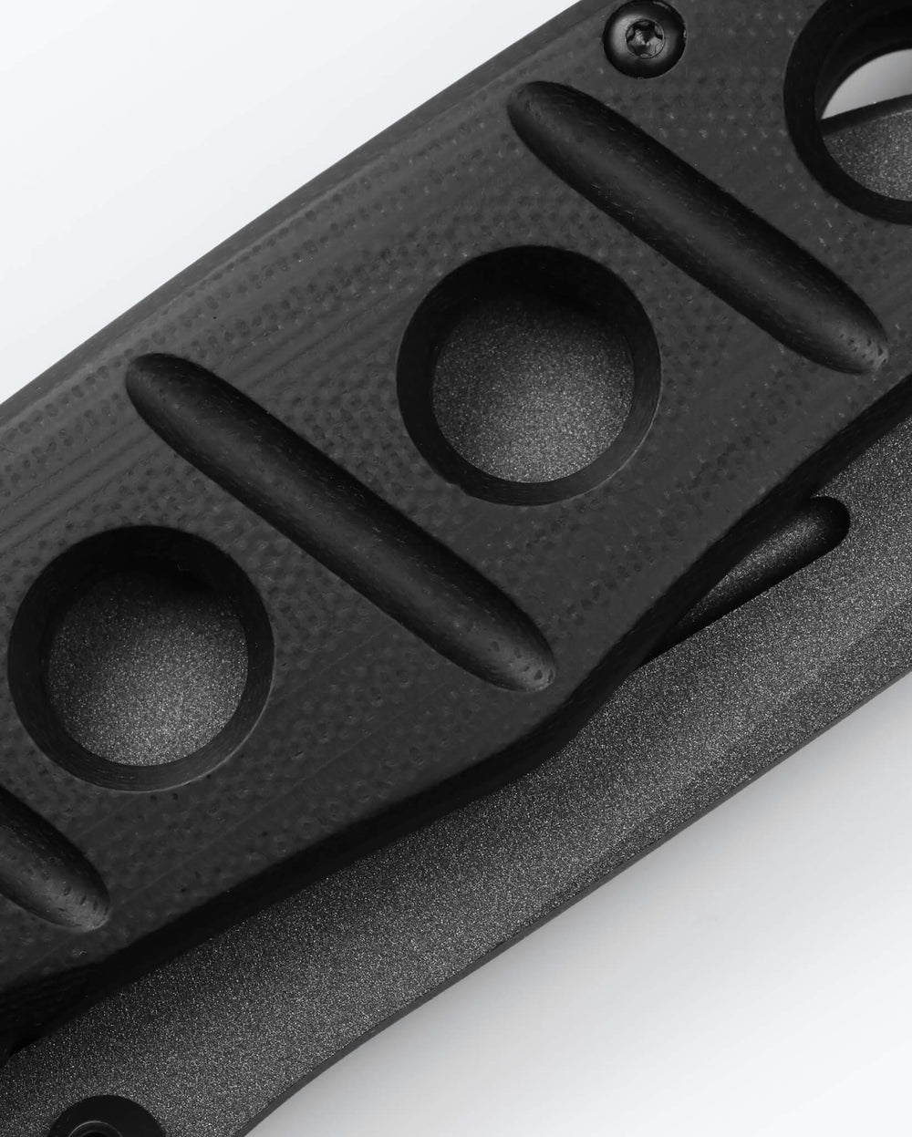 Seventh product image showing a close up of knife